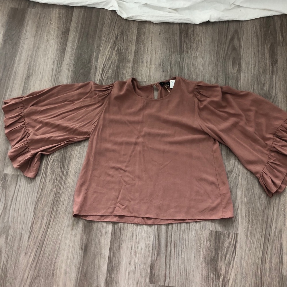 Belle sleeve blouse